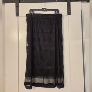 Elegant Black Pleated Skirt XL